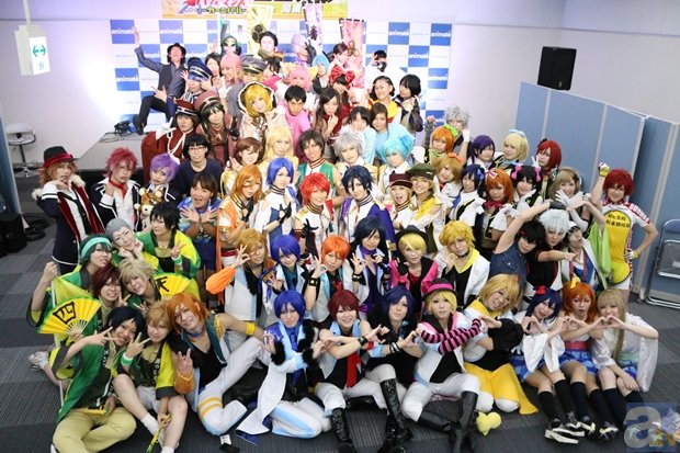 “华体会官方版网站登录入口”国家级非遗传承人陆有昌应邀来校讲授秦淮灯彩(图2) 华体会(中国